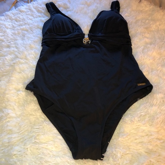 Stylish Black One Piece Swimsuit - Picture 5 of 16